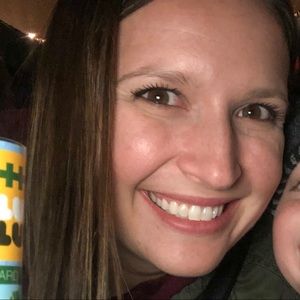 Meet your Posher, Whitney